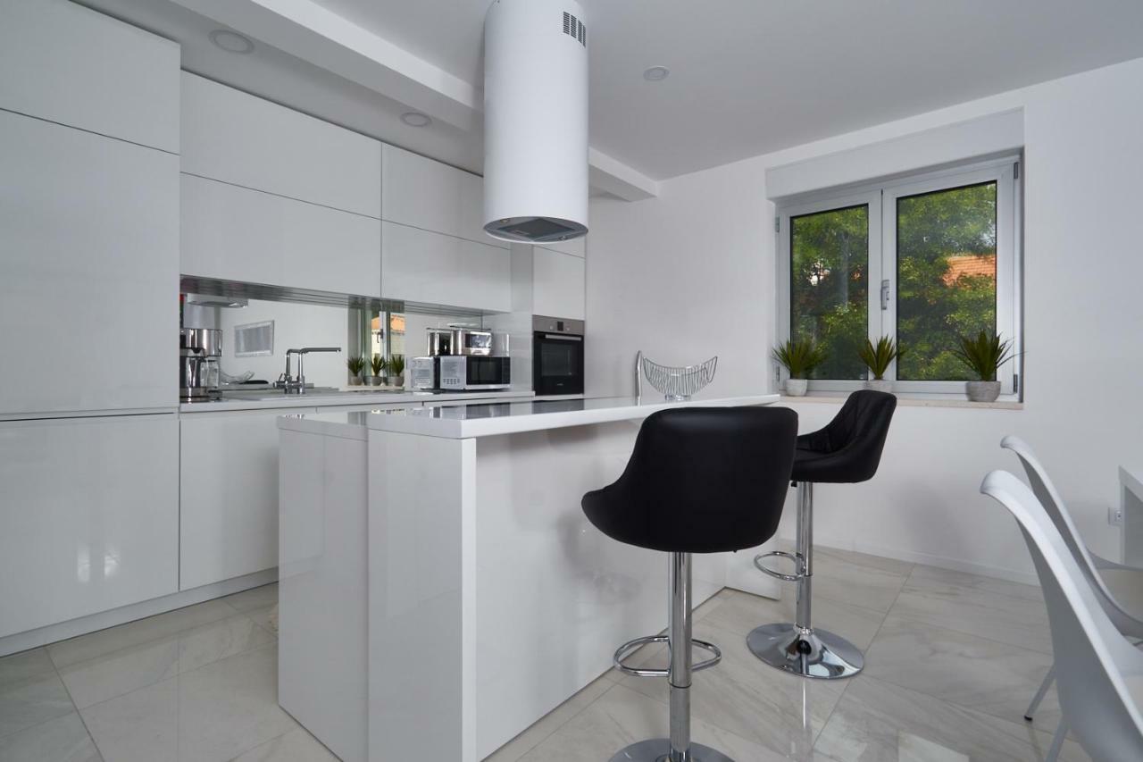 Brand New Apartment S & U دوبروفينك المظهر الخارجي الصورة