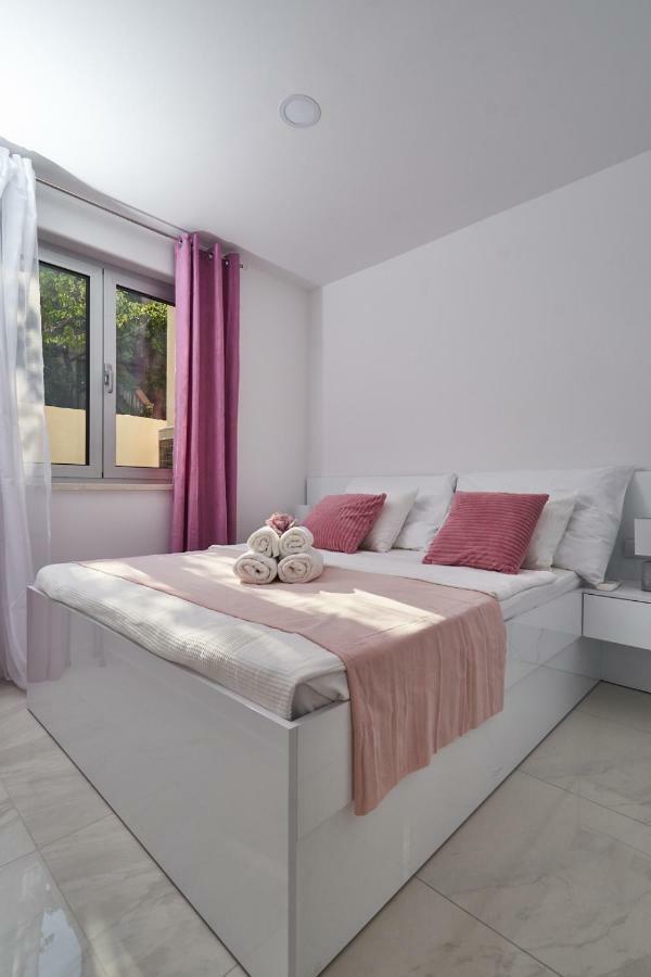 Brand New Apartment S & U دوبروفينك المظهر الخارجي الصورة
