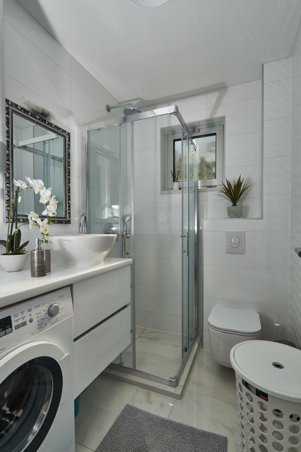 Brand New Apartment S & U دوبروفينك المظهر الخارجي الصورة
